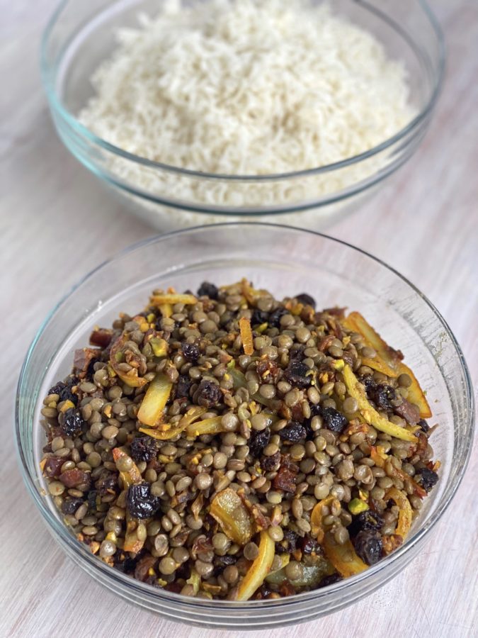 cooked lentils raisins dates sautéed onions cinnamon saffron turmeric pistachios and parboiled white long grain basmati rice